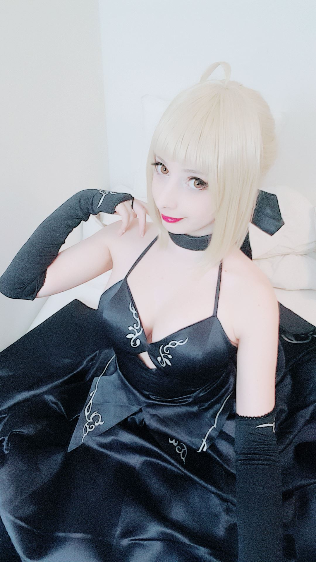 Mikomi Hokina - Saber Alter (Fate Grand Order)